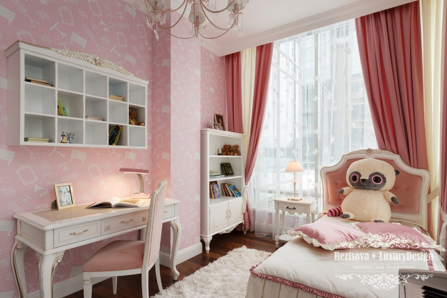 Обои бежево-розовые в детскую