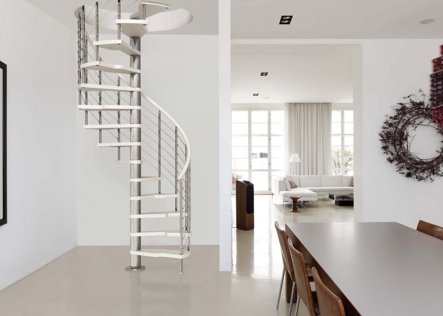 Лестница спиральная на 2 этаж