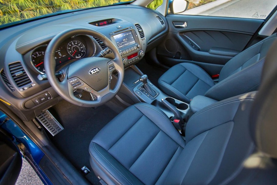 Kia Cerato 2014 Interior