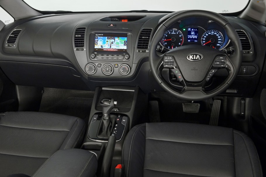 Киа Церато 2017 салон
