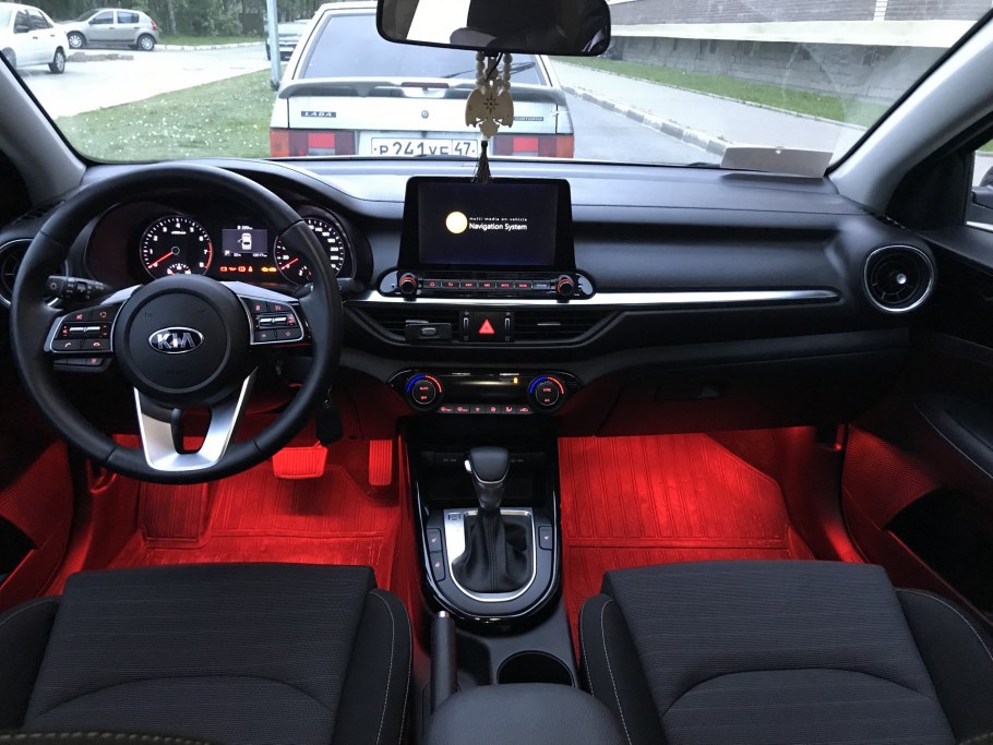 Киа Церато 2019 интерьер