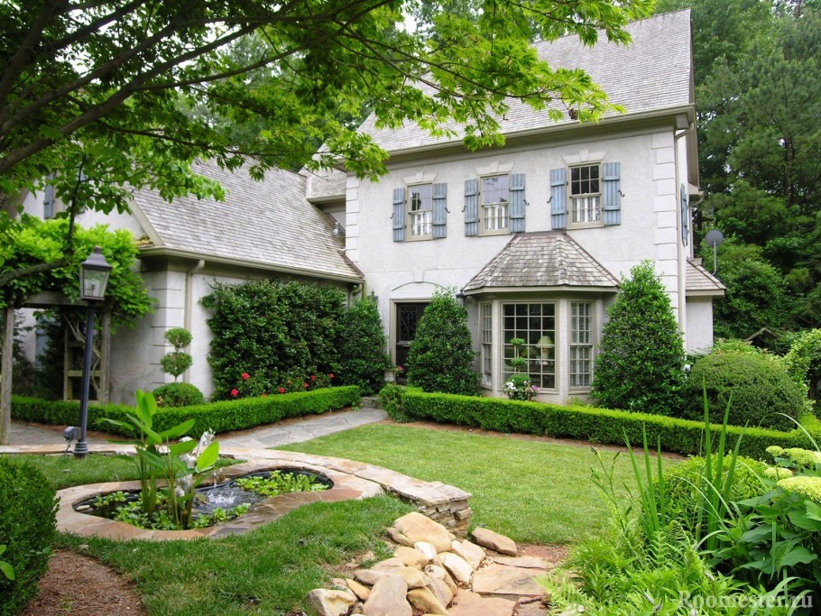 Колониальный стиль в ландшафте