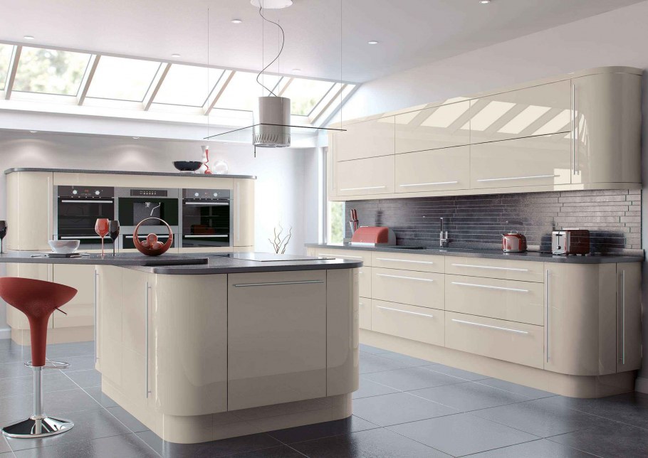 Стильная белая кухня