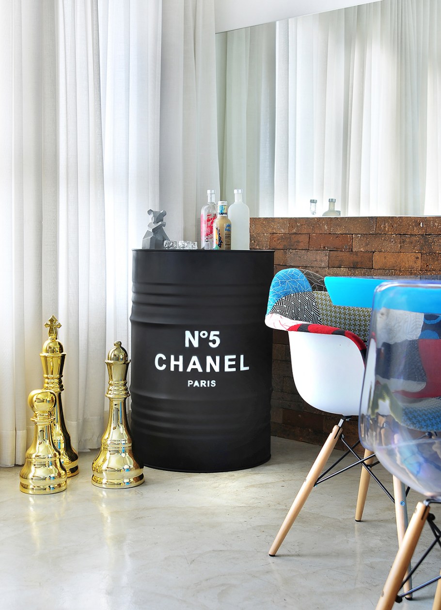 Бочка Шанель