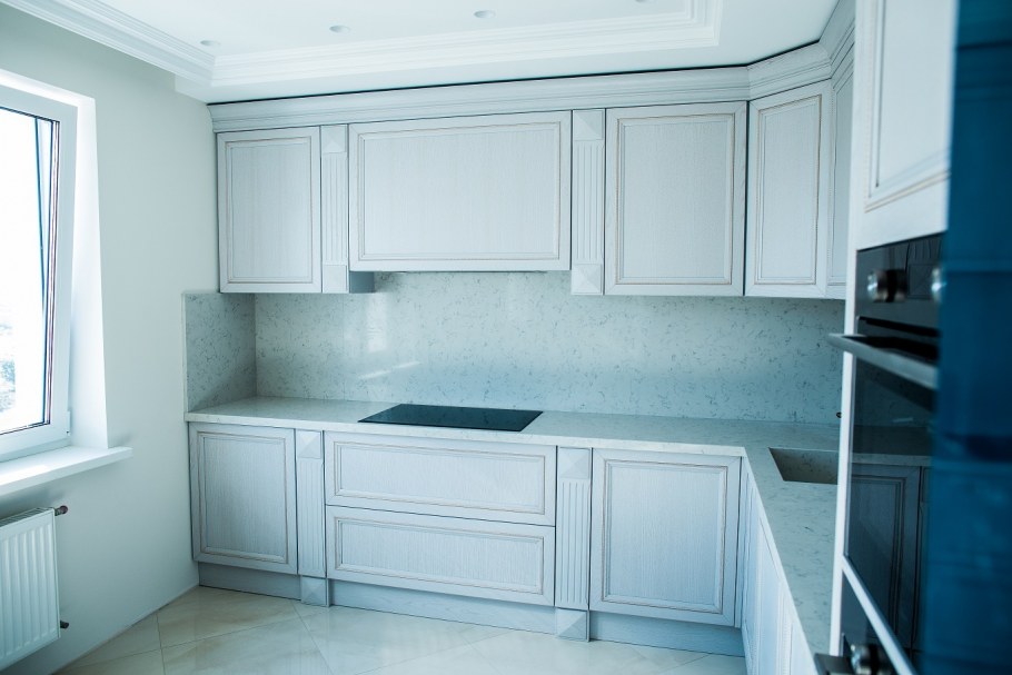 Белая кухня Неоклассика Неоклассика белая кухня