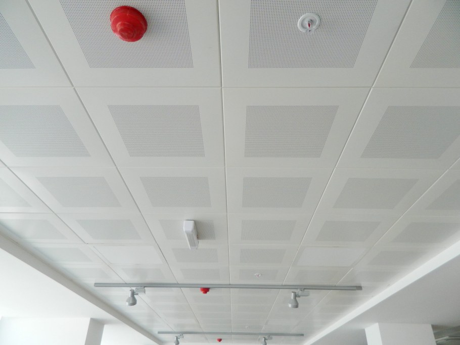 Armstrong металлические clip in