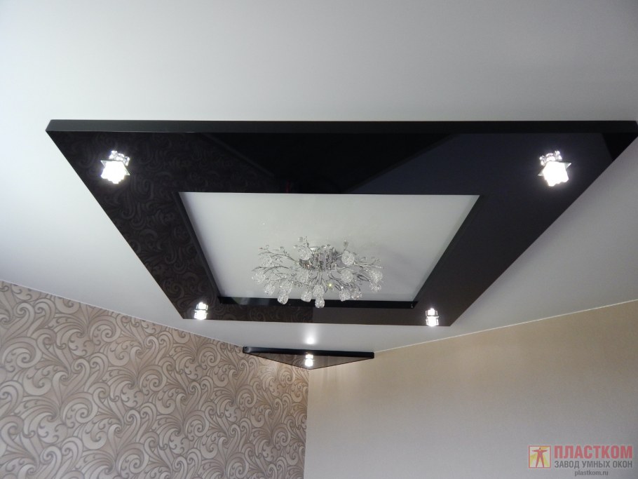 Резные натяжные потолки