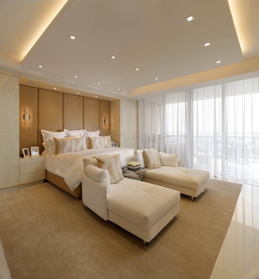 Точечное освещение в гостиной