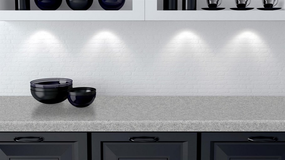 Фартук для кухни из кварцита