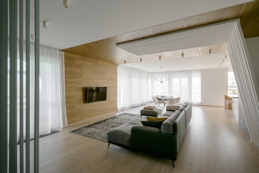 Симметричная композиция в интерьере