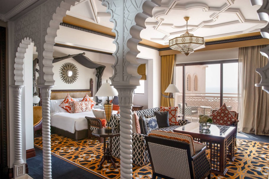 Дубай отель Jumeirah al Qasr 5*
