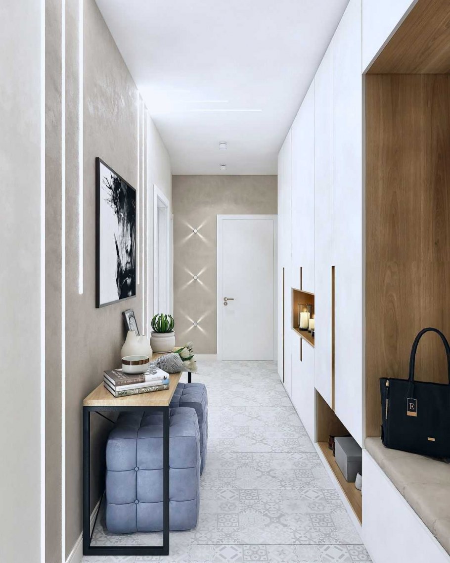 Яркие двери в интерьере