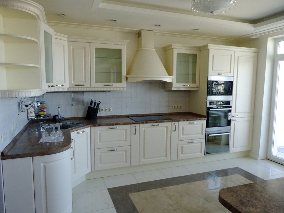 Кухни Мария Энгельс