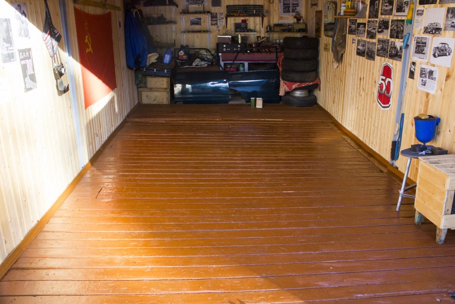 Керамогранит для парковки автомобиля