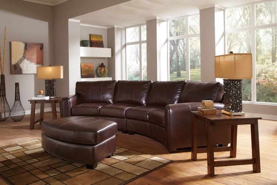 Диван кожа коричневый