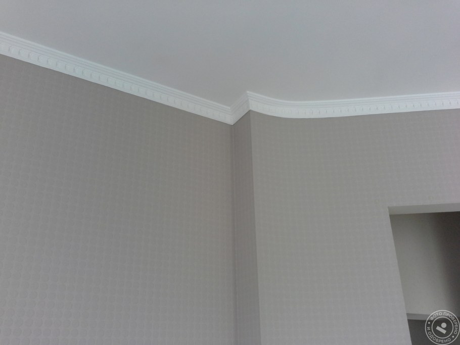 Потолочный плинтус из гипсокартона