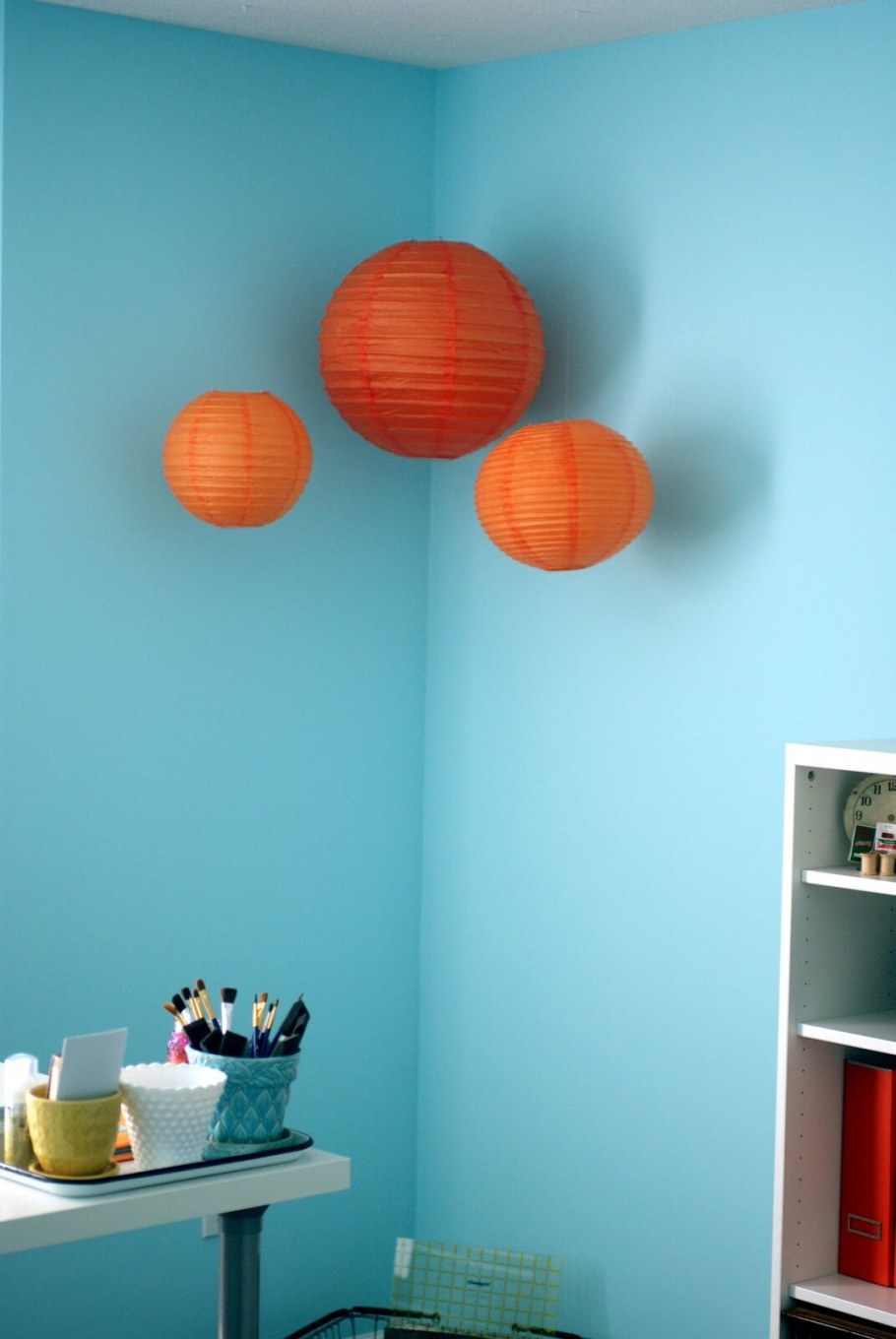 Сочетание голубого и оранжевого