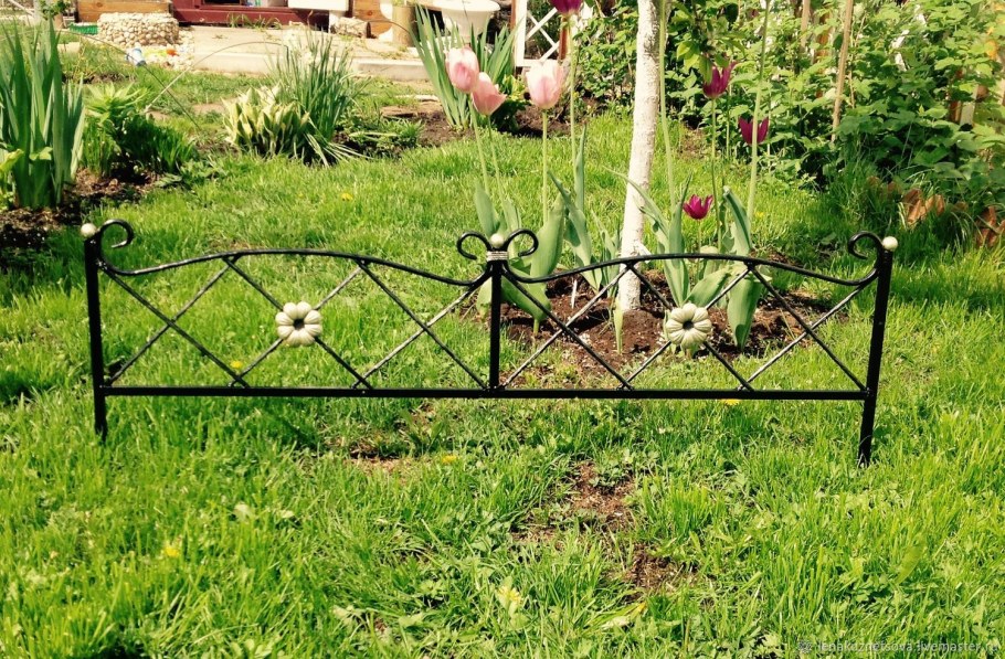 Кованые ограждения для клумб