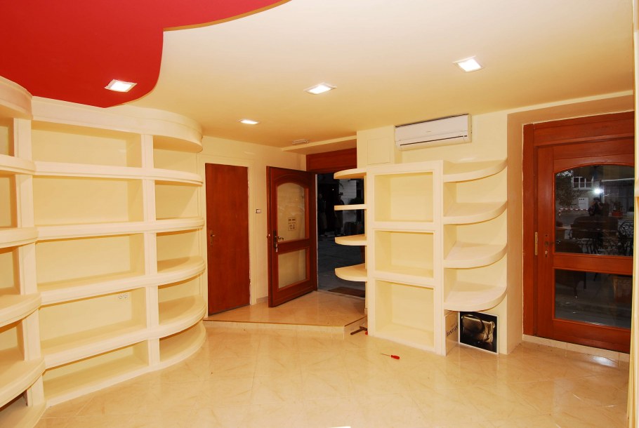 Внутренняя отделка магазина