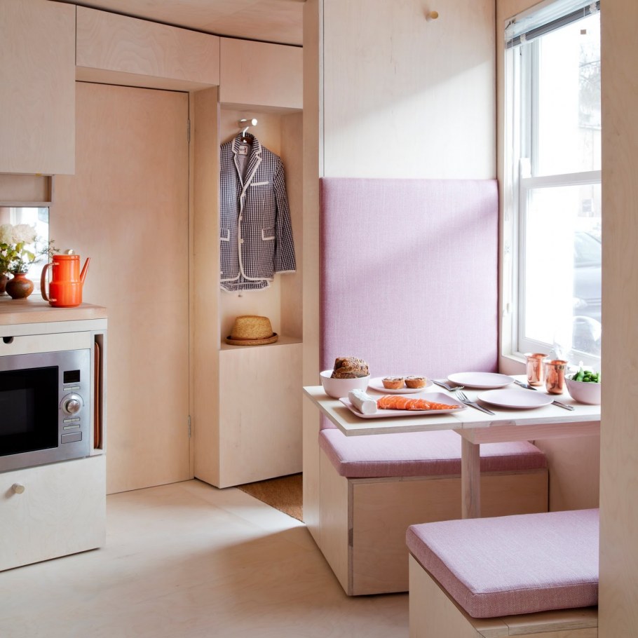 Обстановка комнаты