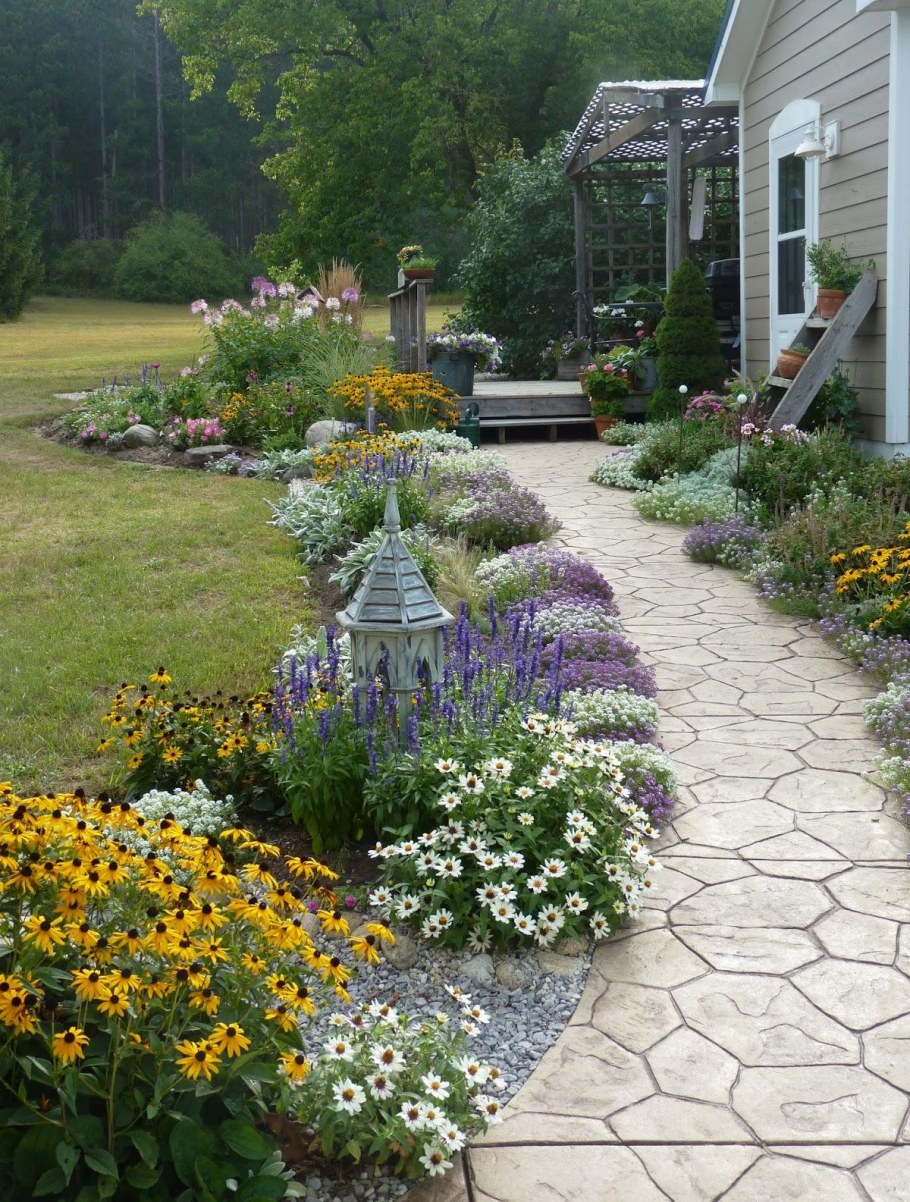 Альпийская лужайка альпинарий