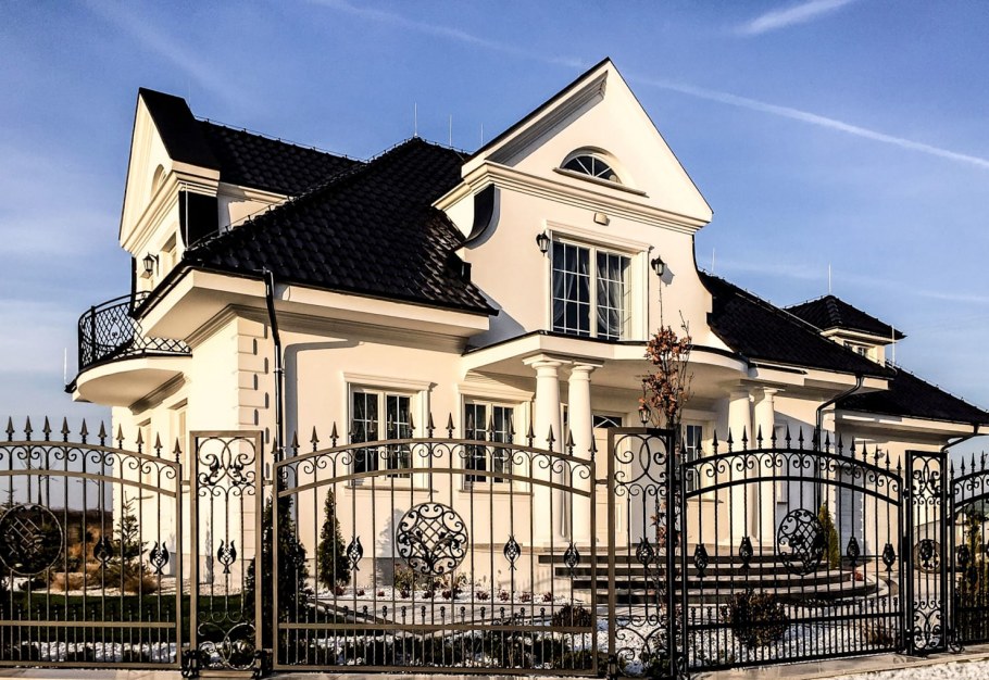Забор особняка