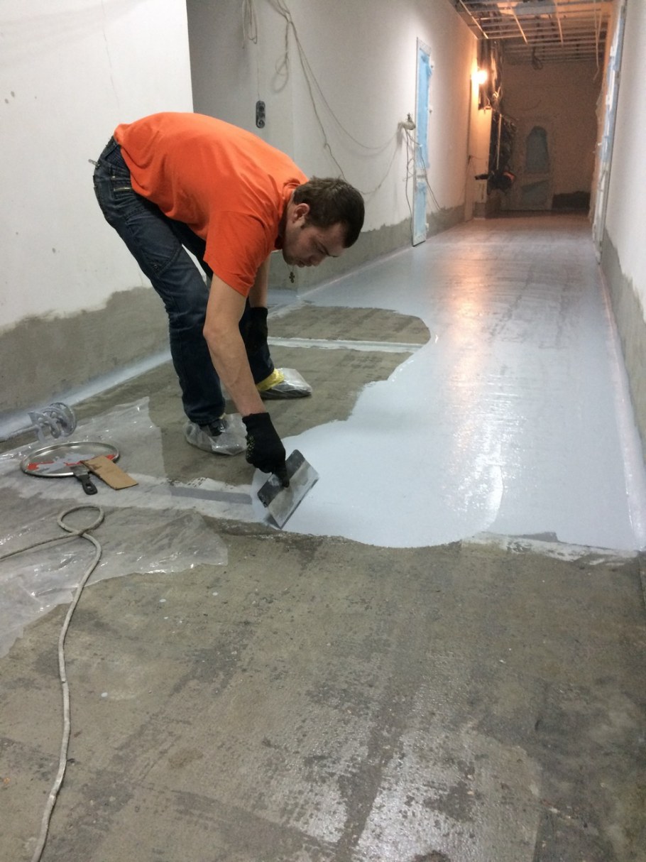 Заливка наливного пола