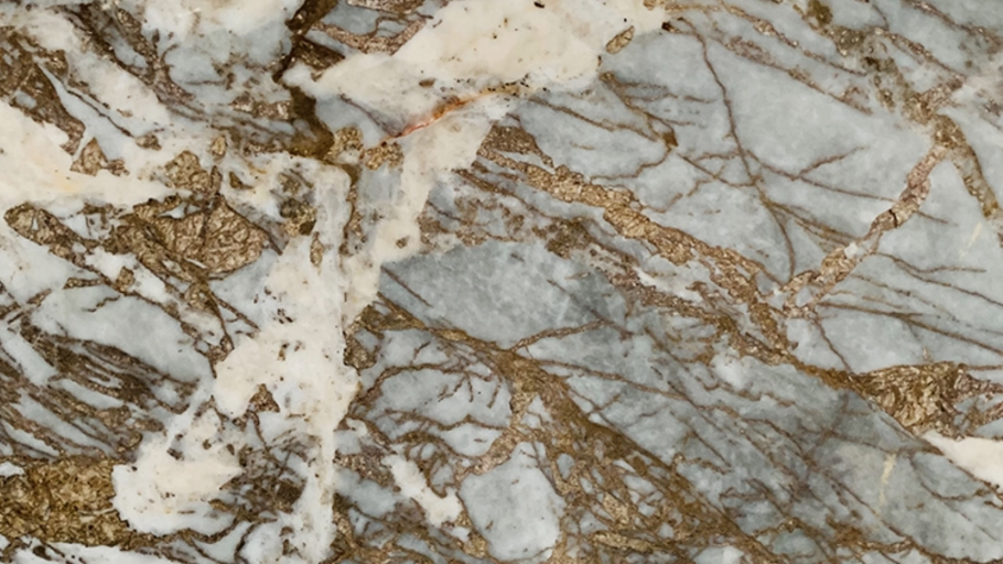 Мрамор Grey Marble золото