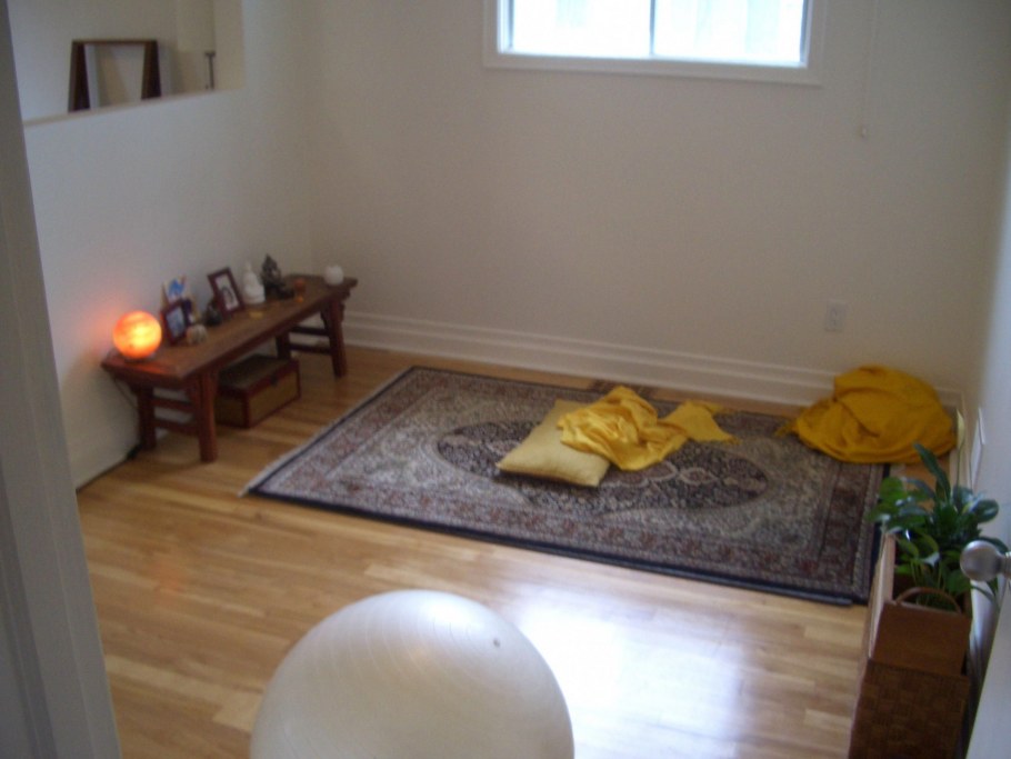 Уголок медитации в квартире дизайн