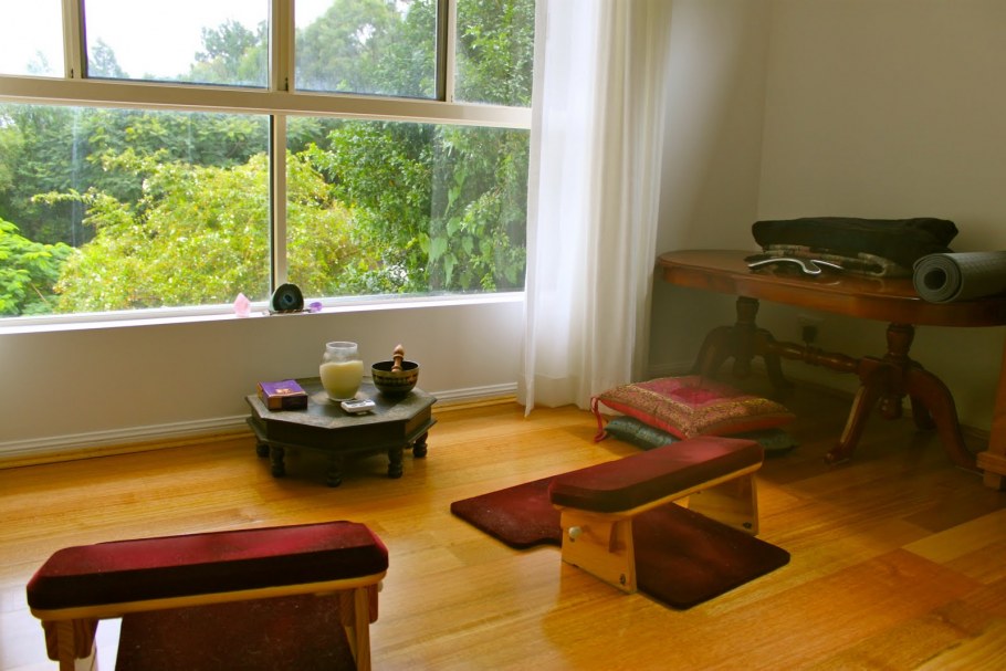 Комната для медитации в доме