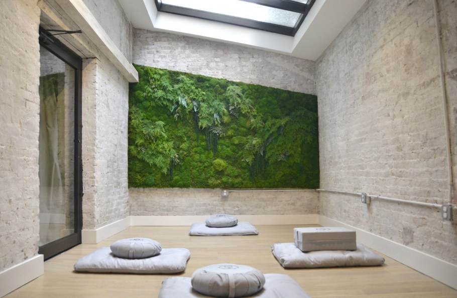 Интерьер комнаты для медитации