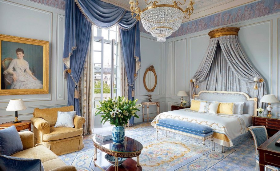 Спальня в стиле Ампир Барокко темная