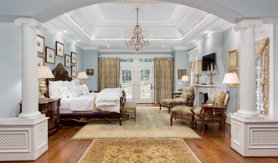 Кровать стиль Барокко, рококо, Ампир