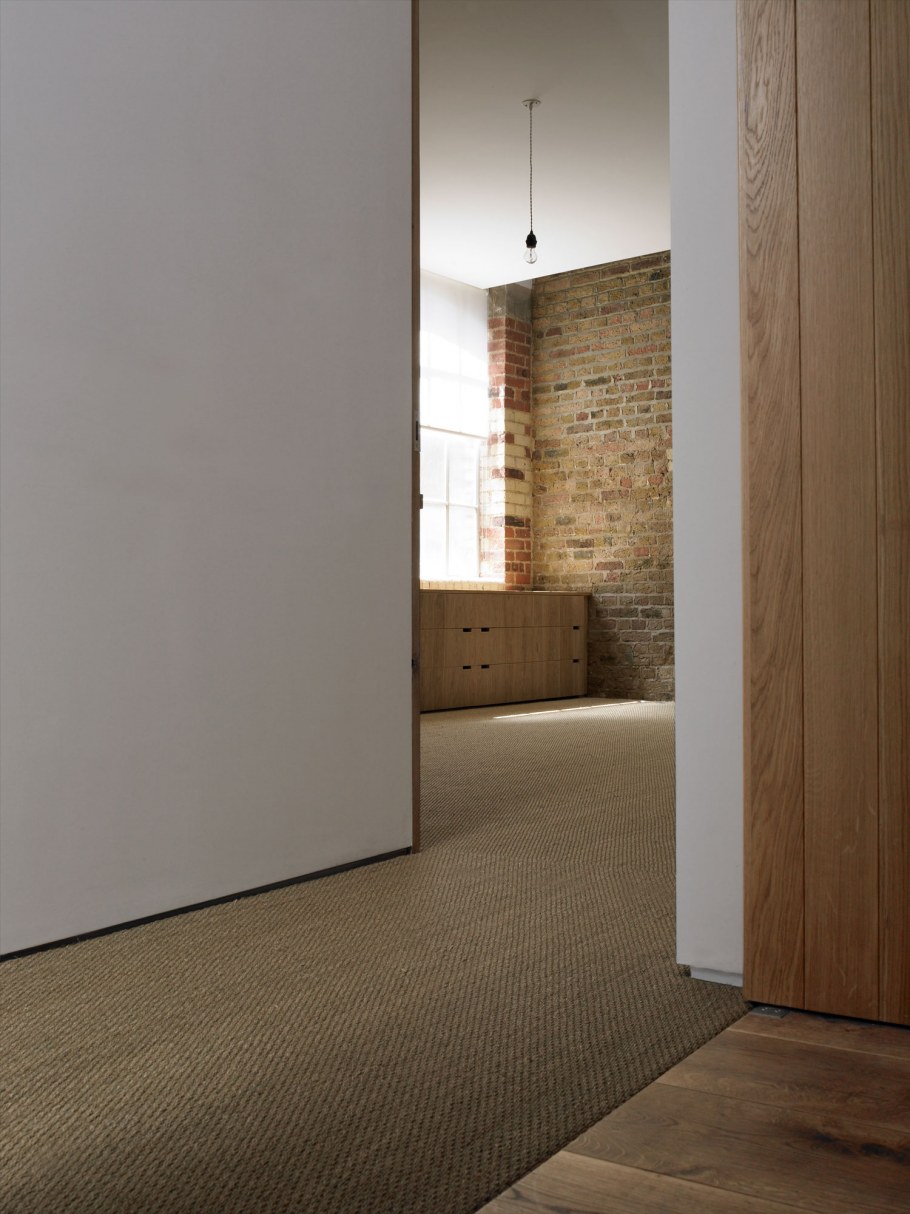 Интерьер без плинтуса