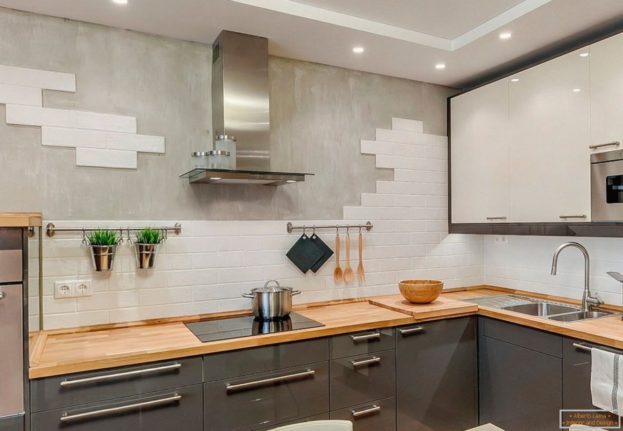 Фартук для кухни лесенкой