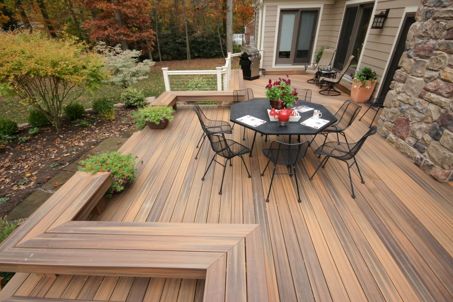 Патио лиственница