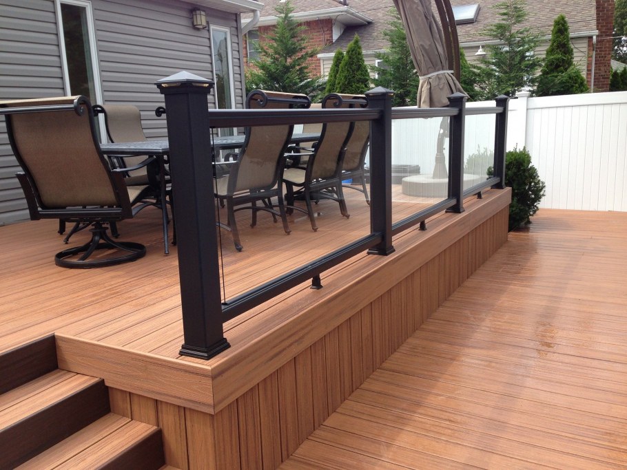 Отделка веранды деревом