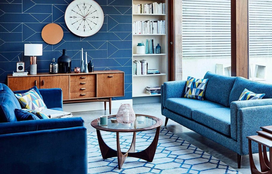 Синяя мебель в гостиной