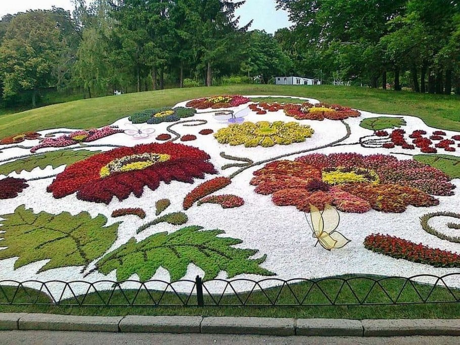 Ковровые цветники