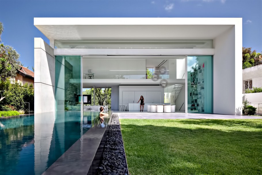 Стеклянная вилла