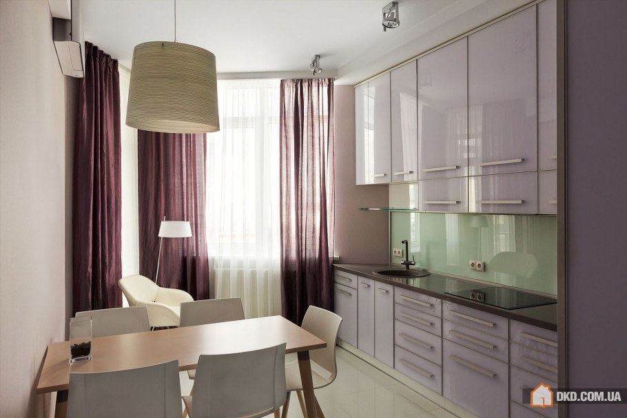 Кухня в нейтральных тонах