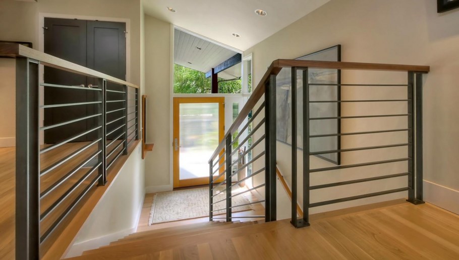 Ограждения для лестниц в частном доме