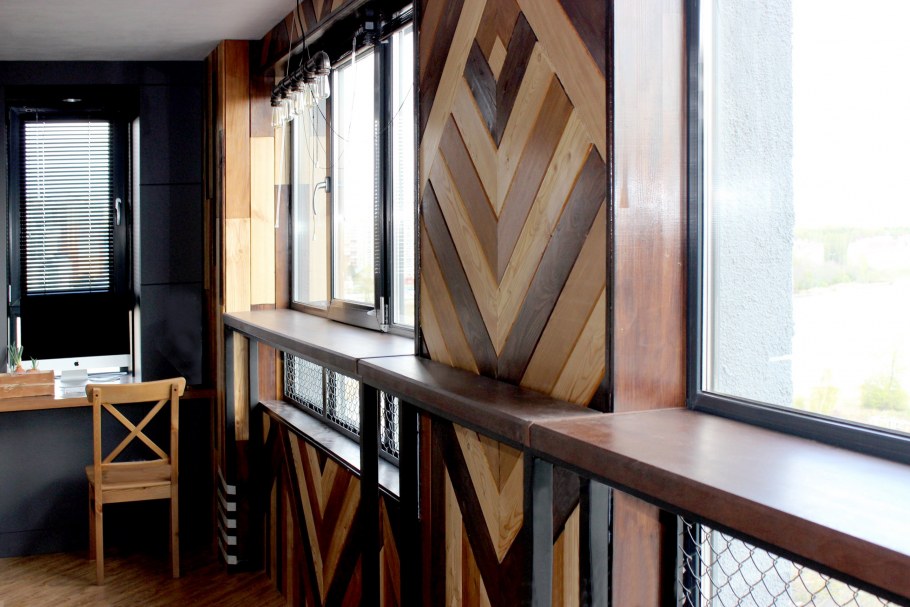 Барный стол на лоджии