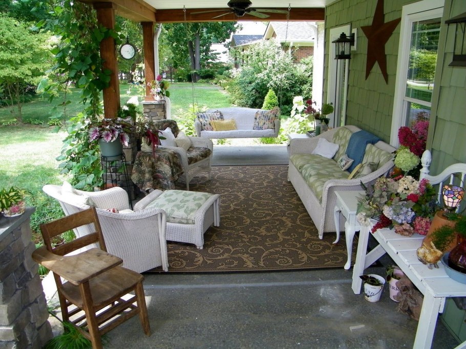 Украшение террасы на даче