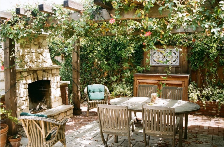 Патио и сад в Прованс стиле