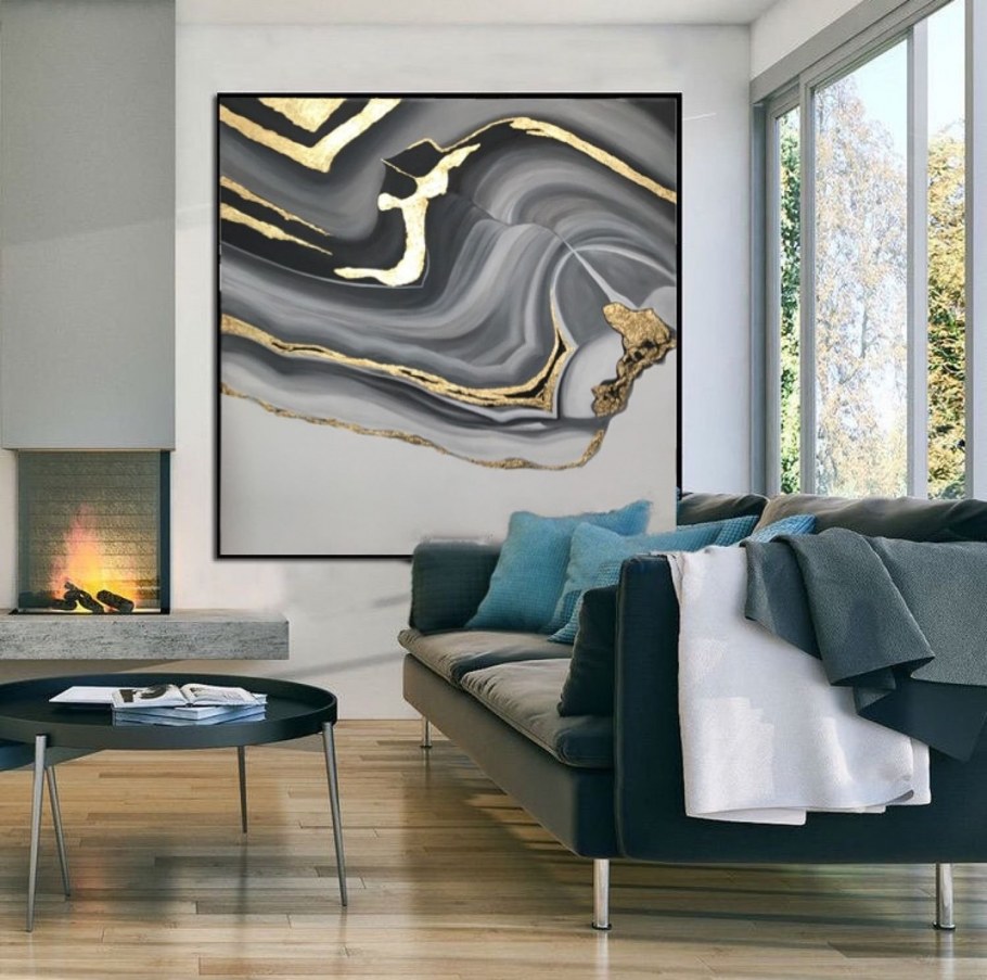 Абстрактное панно в интерьере
