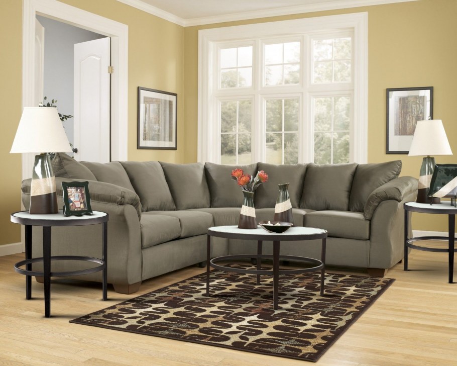 Диван угловой