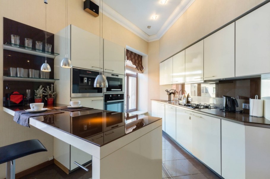 Дизайн кухни с неправильными углами