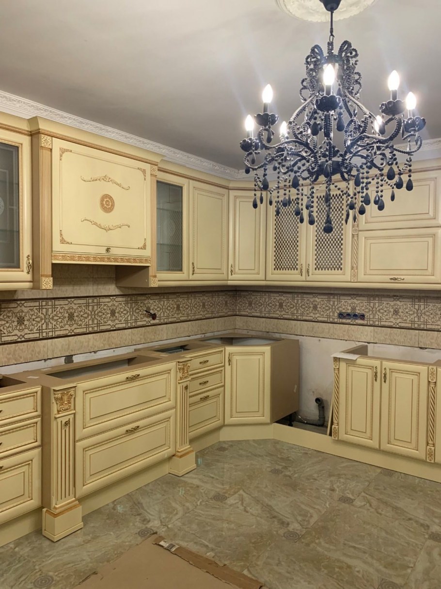 Белорусские кухни из массива