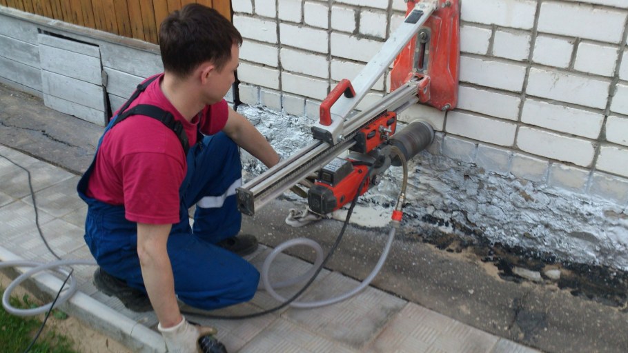 Алмазное бурение 200мм